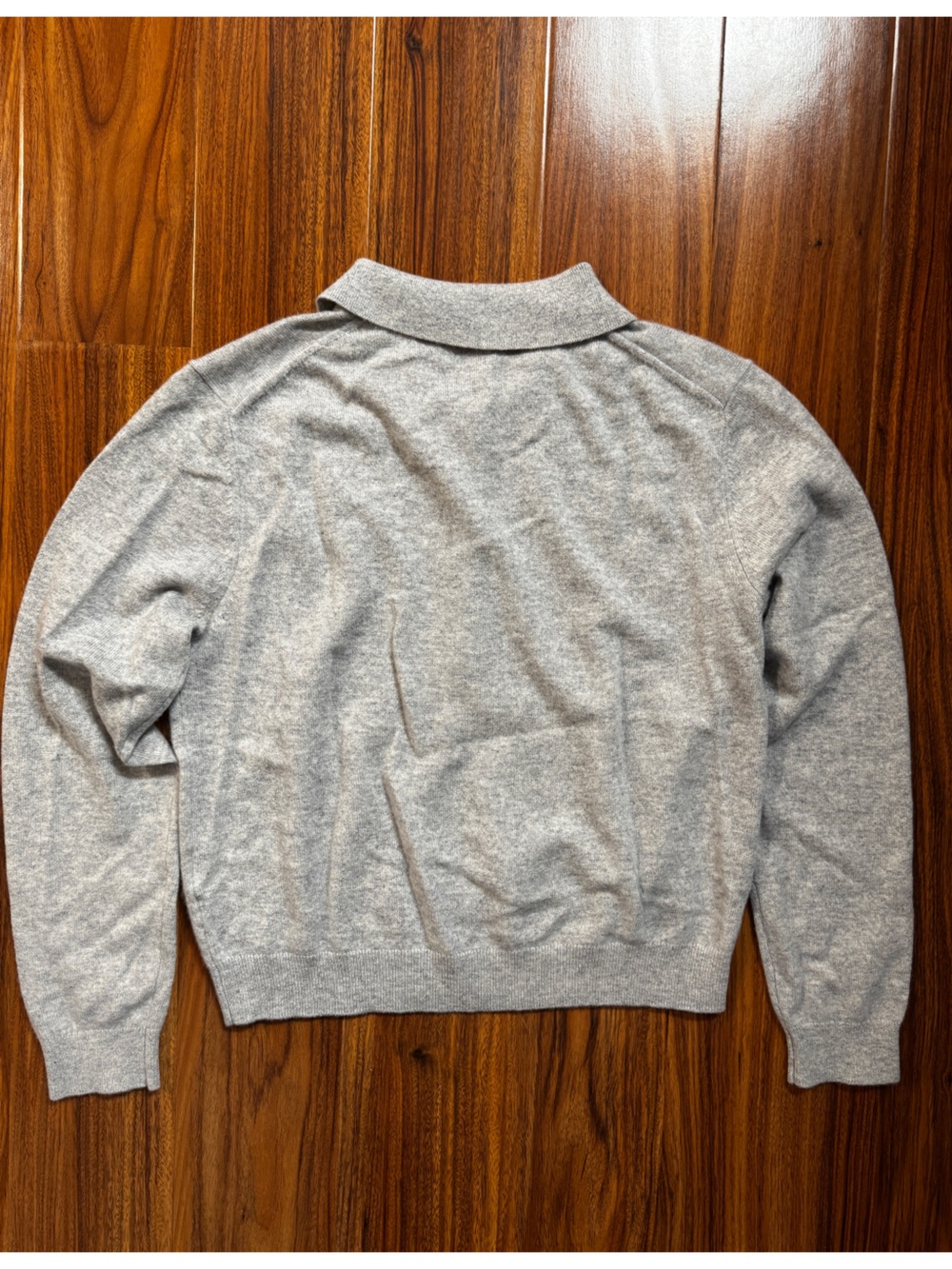 Aritzia Bare Cashmere Cellini Sweater (BNWOT) - Picture 5 of 6